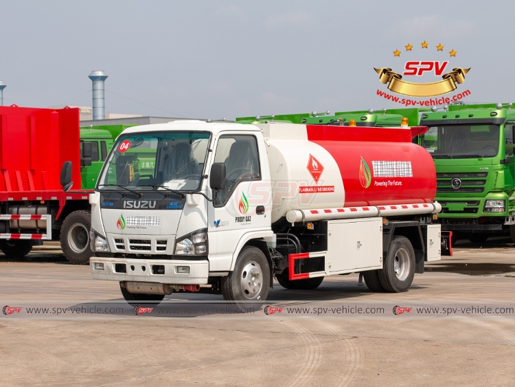 6,000 Litres Fuel Bowser ISUZU - LF